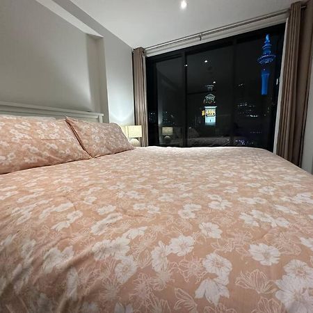 City Apartment With Sky Tower View Auckland Luaran gambar