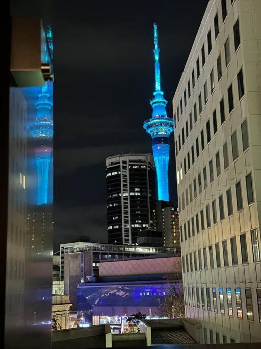 City Apartment With Sky Tower View Auckland Luaran gambar