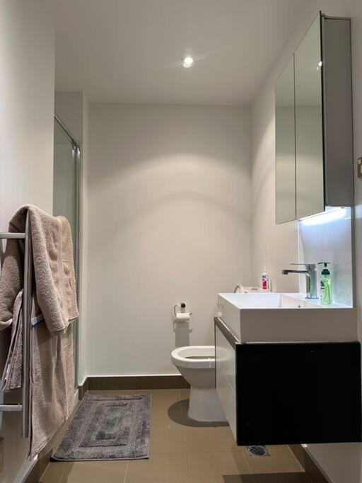 City Apartment With Sky Tower View Auckland Luaran gambar