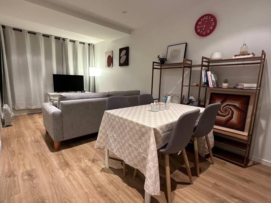 City Apartment With Sky Tower View Auckland Luaran gambar